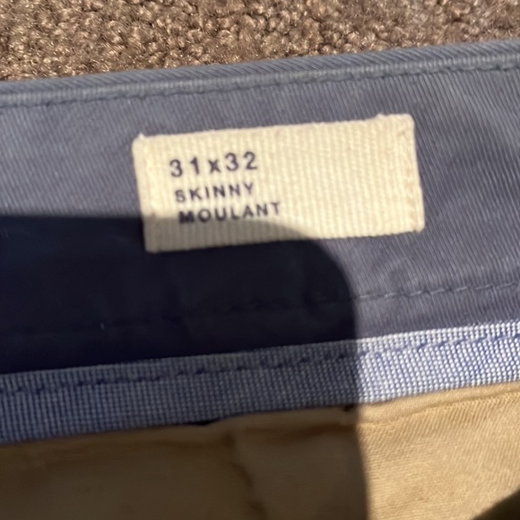 Gap skinny fit khakis - Picture 3 of 3